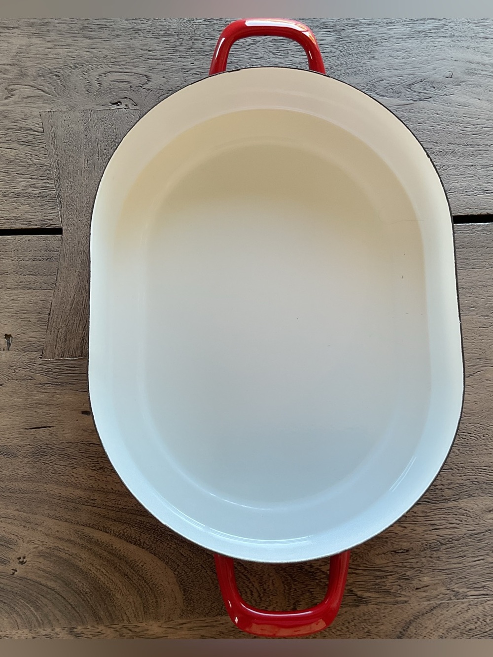 NWOT Red-Handled Oval White Porcelain Lined Metal Baking Casserole Roasting Pan